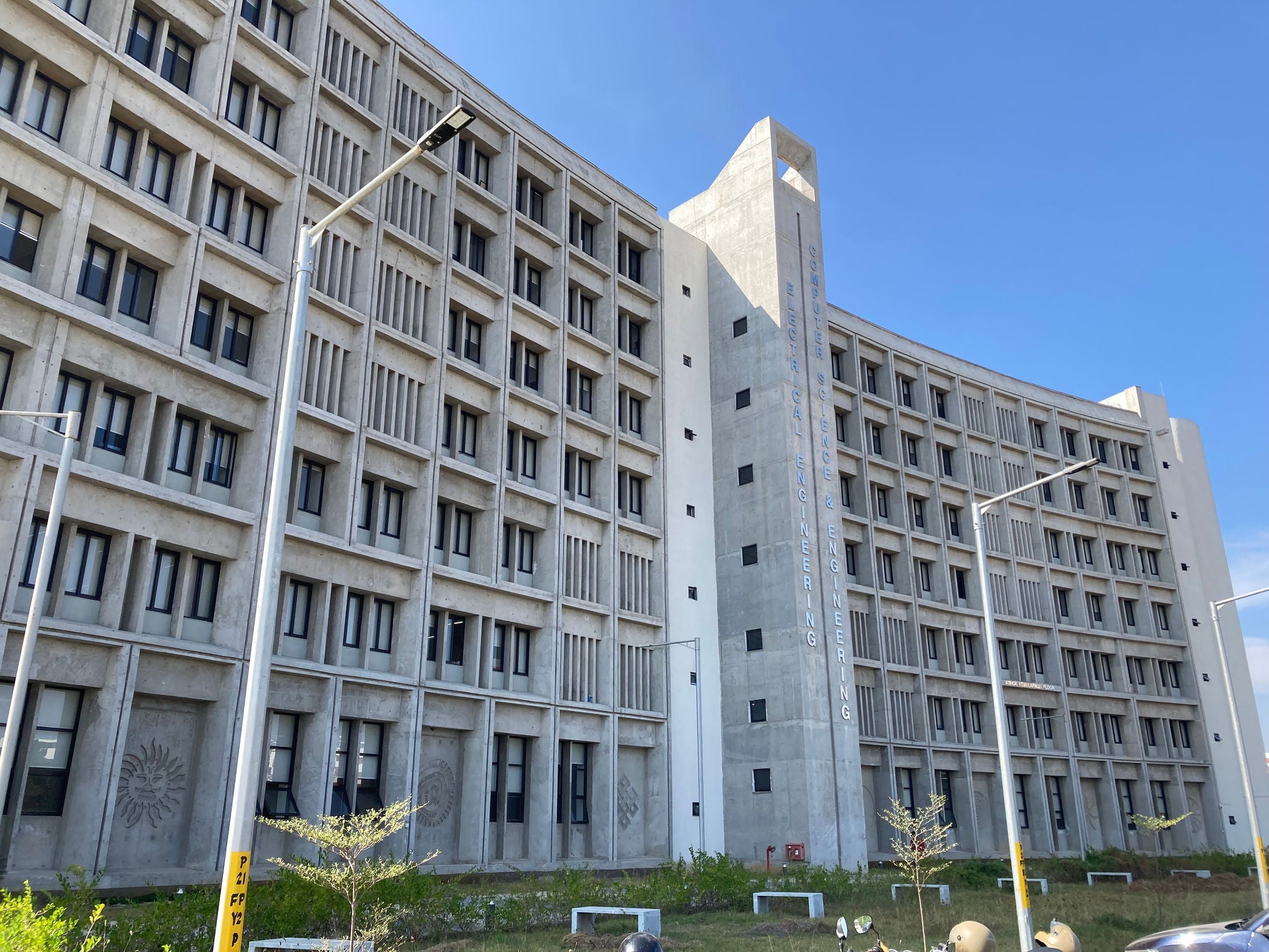 インド工科大学ハイデラバード校の電気工学学科棟 © Indian Institute of Technology Hyderabad