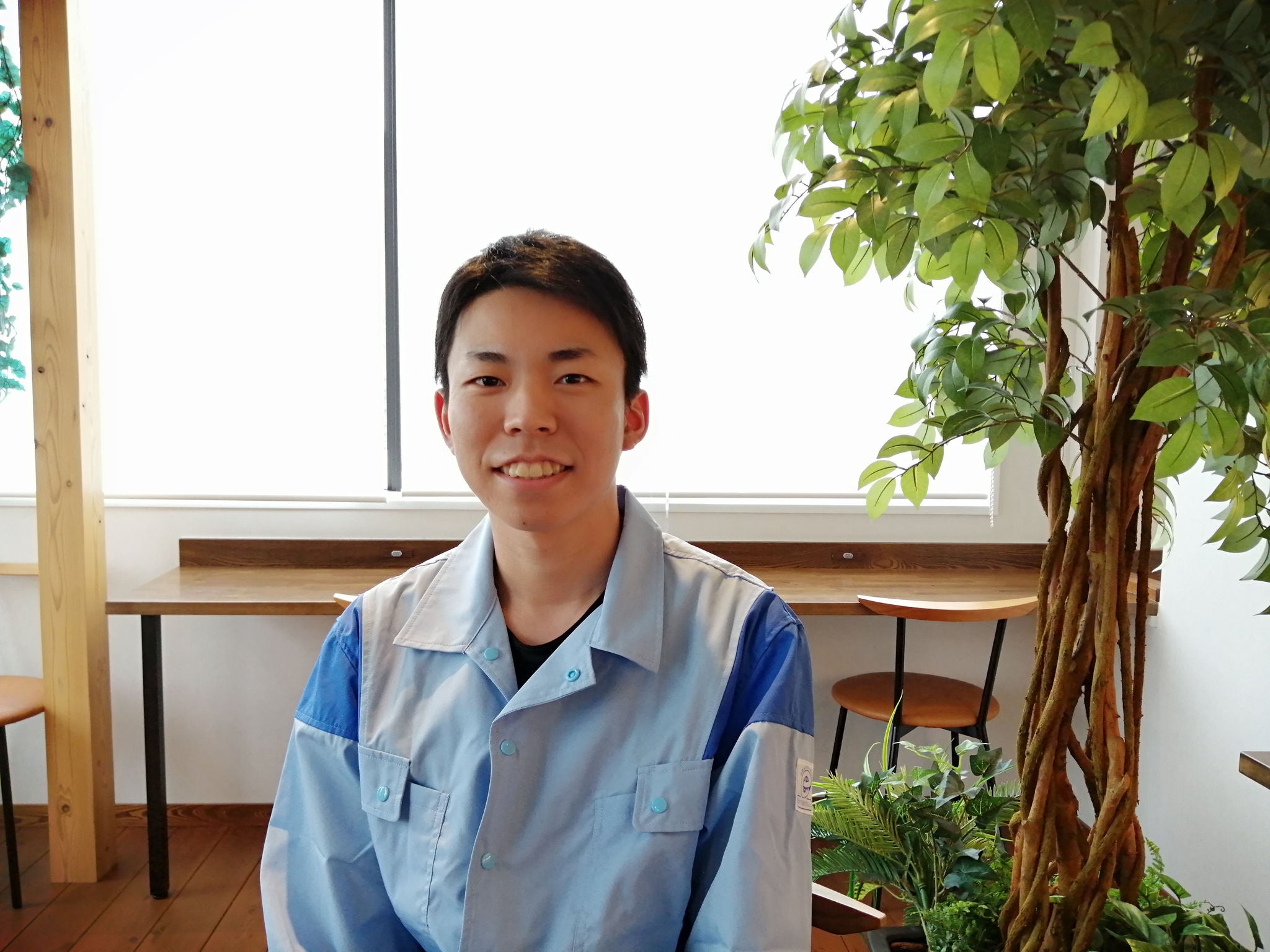 育児休業2週間取得のhさん顔写真