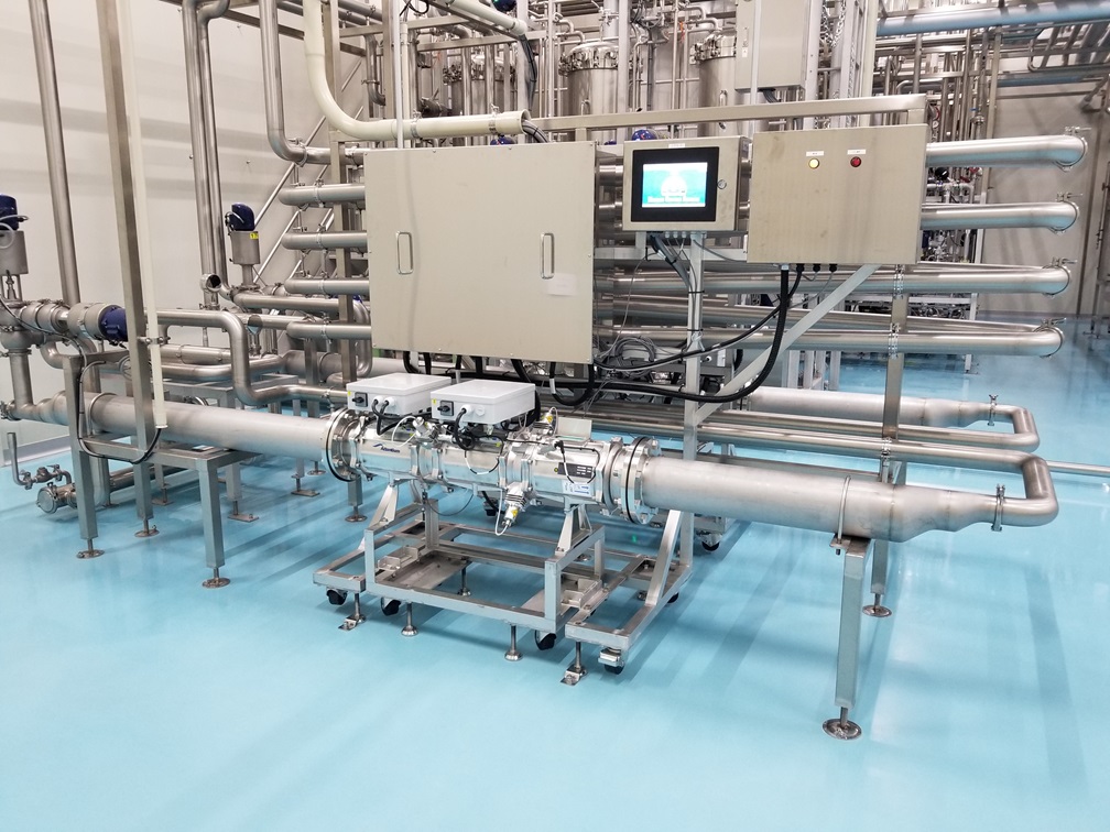 Aseptic water treatment unit with medium-pressure UV lamps and 0.1 µm sterilization filters