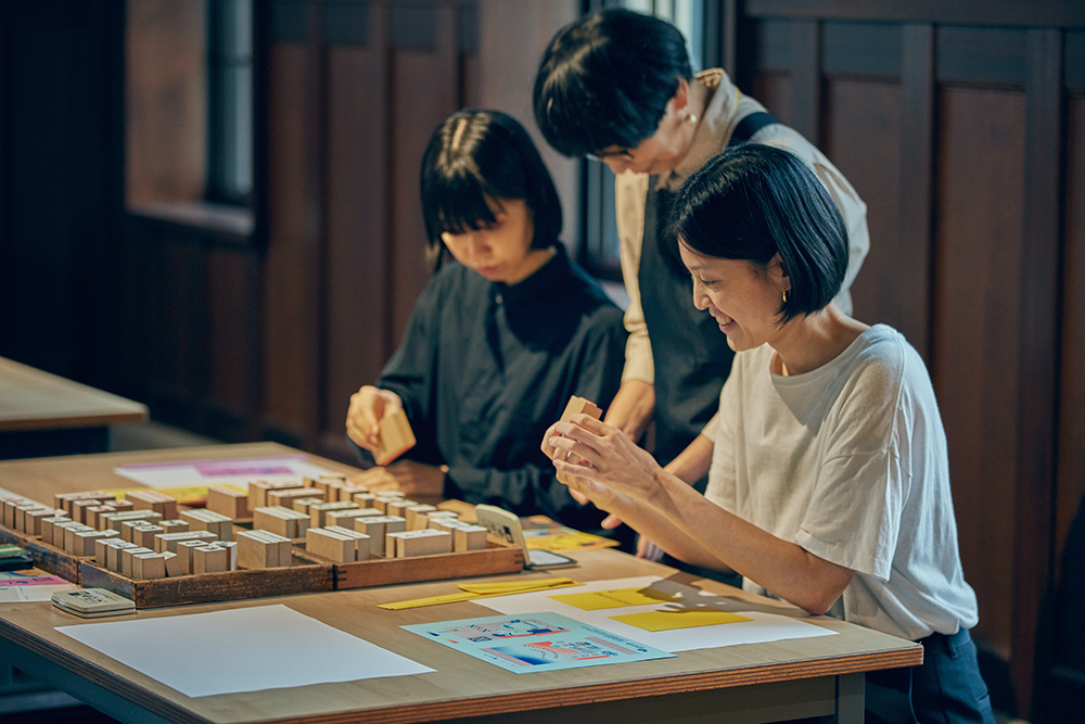 大日本印刷市谷工場の象徴、「時計台」を復元した建物